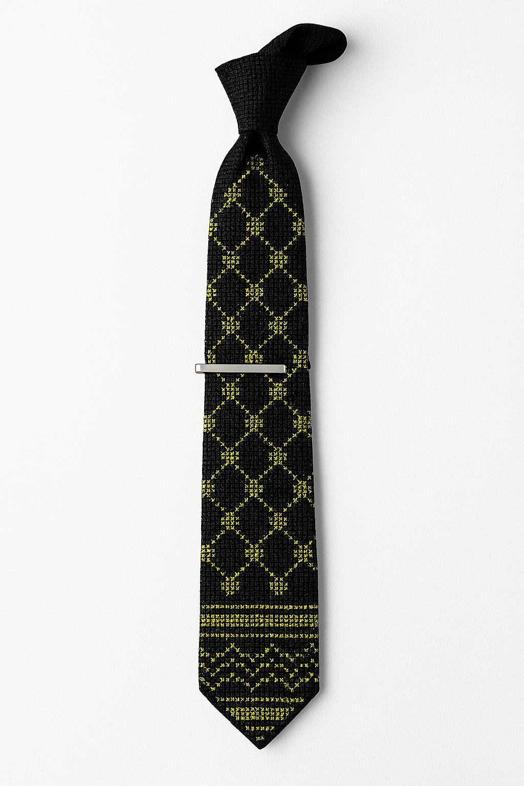 Olive green kufiyah handmade Palestinian tatreez tie.