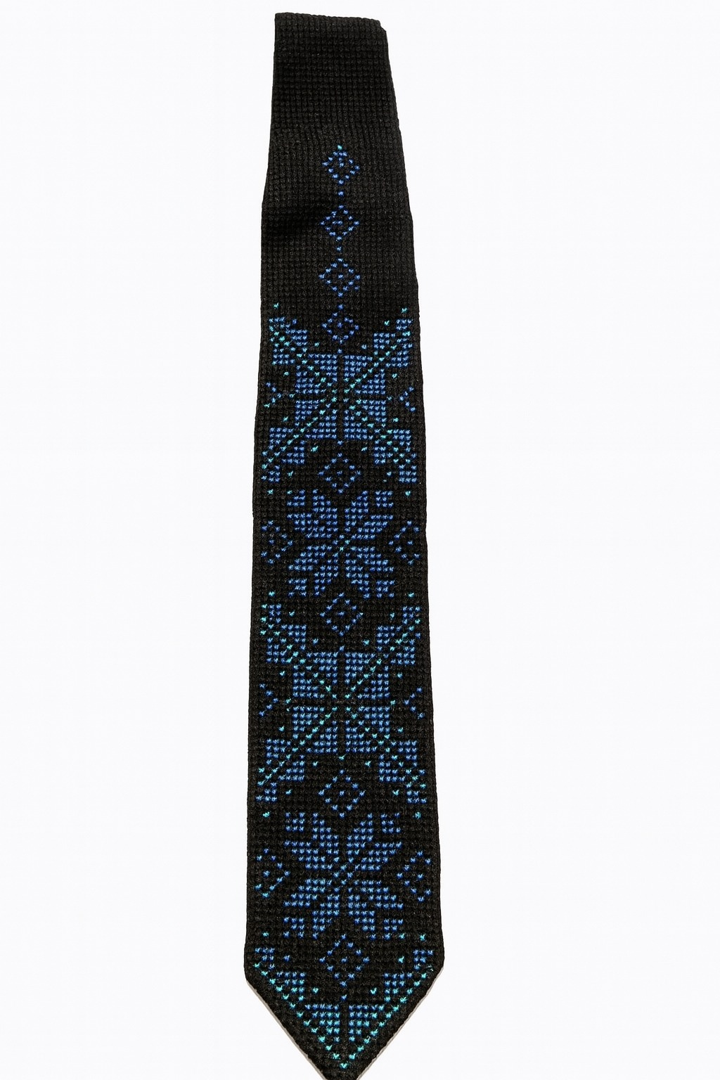 Azraq Tatreez Tie
