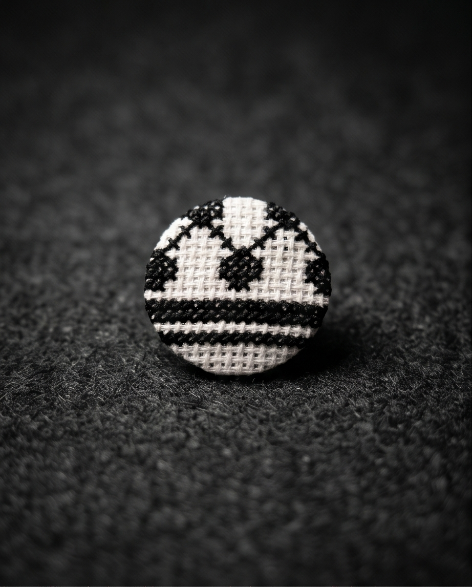 Black Kufiyah Tatreez Button