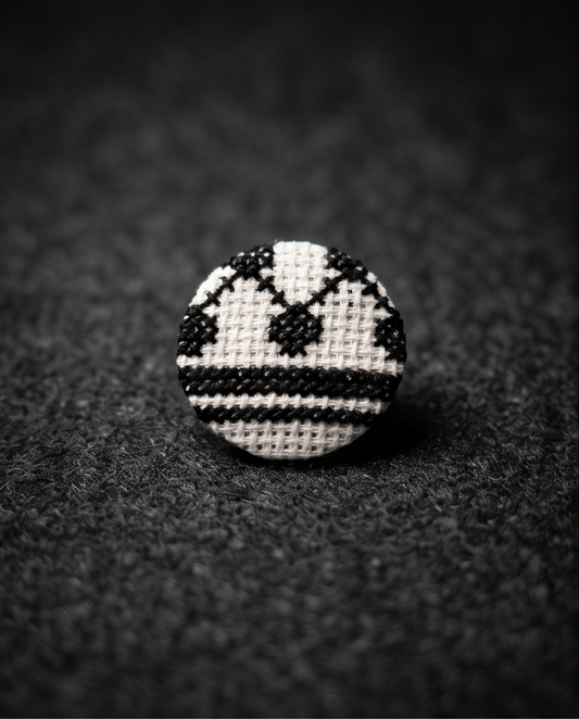 Black Kufiyah Tatreez Button